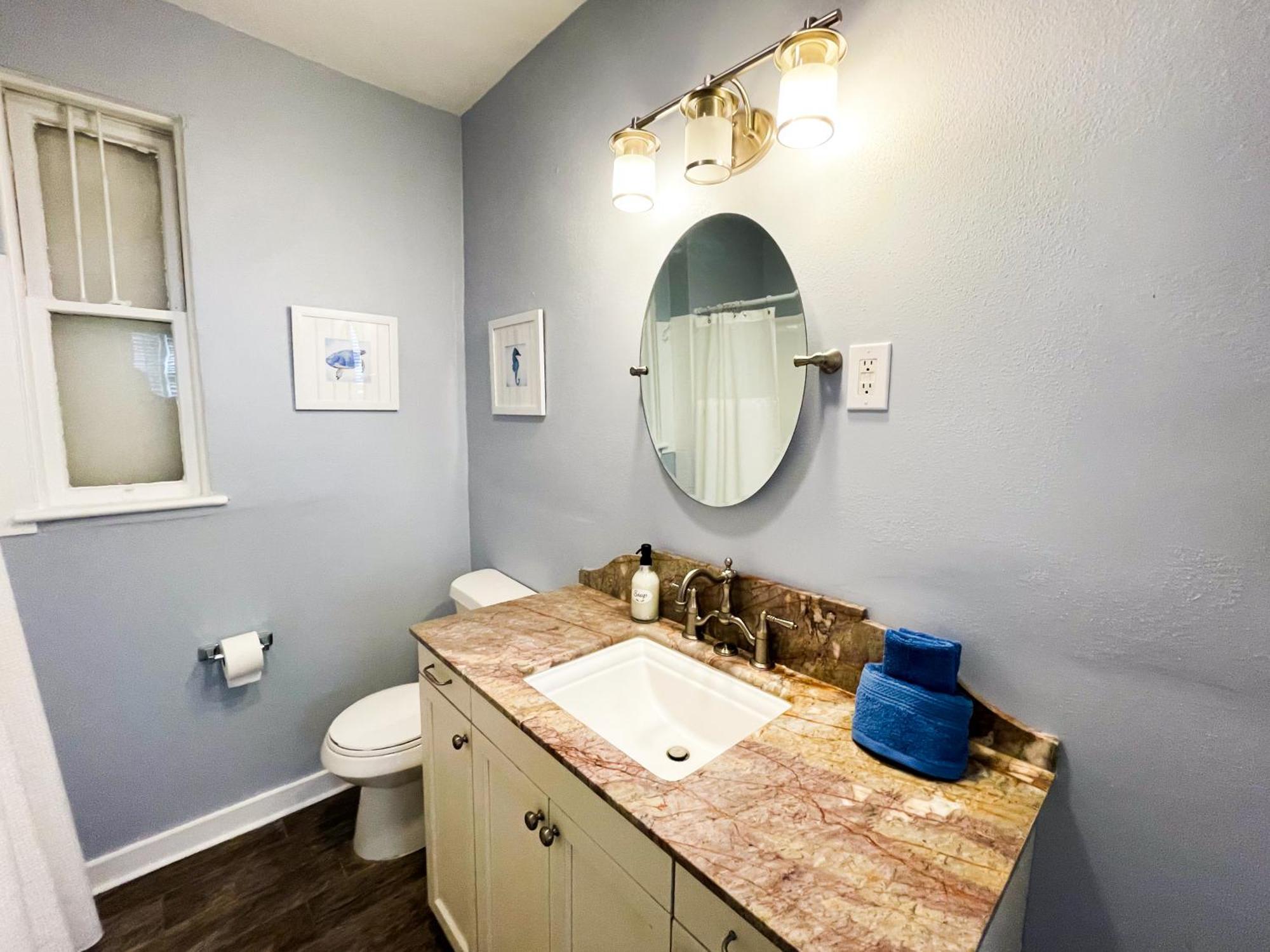 Cozy One Bedroom Unit In The Heart Of Jax Beach! Apartment Jacksonville Beach